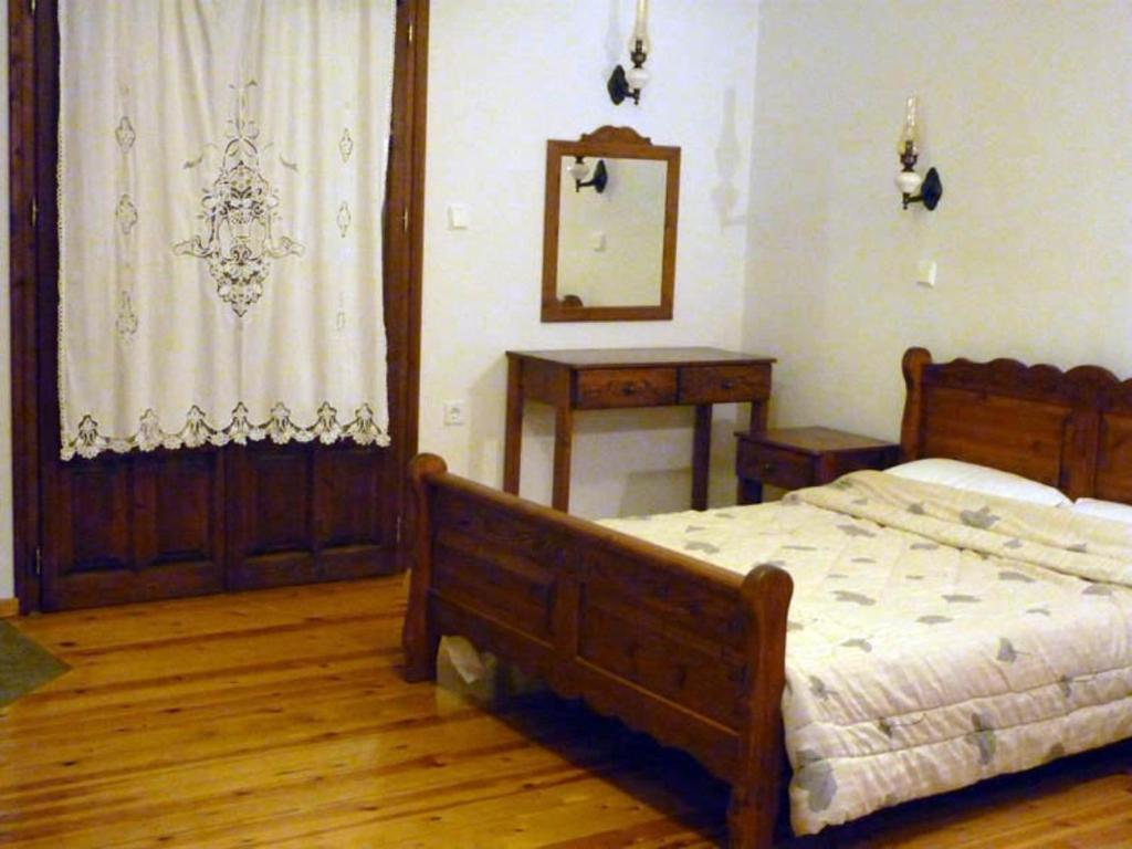 Aparthotel Archontiko Christodoulou Vronterón Habitación foto