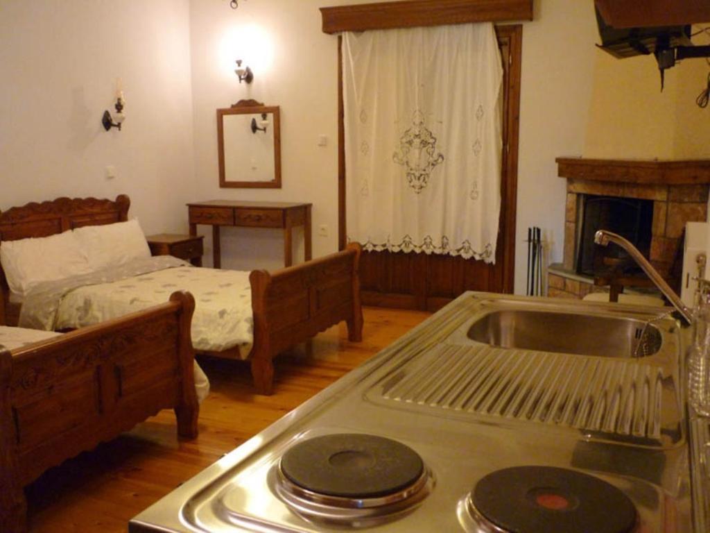 Aparthotel Archontiko Christodoulou Vronterón Habitación foto